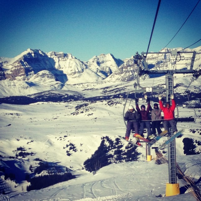 Enjoying a beautiful bluebird day! Jonny took his group up to the Delirium Dive Lookout point for some sweet photos!