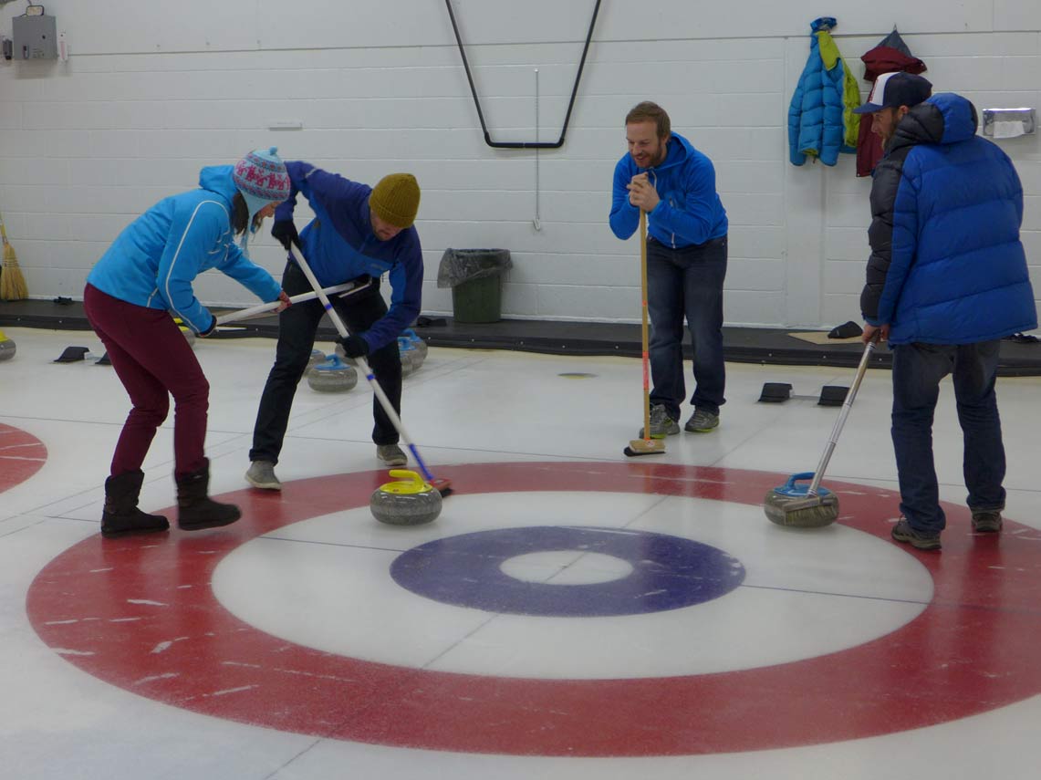 F6MTM2015W2 Curling2