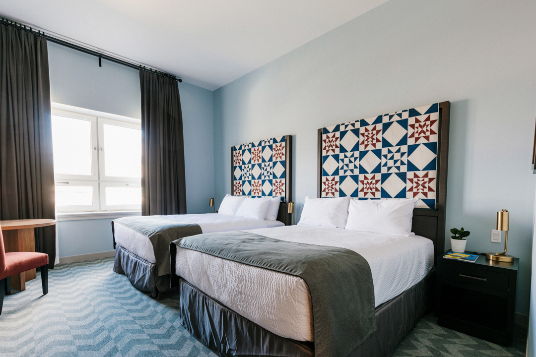 Mount-Royal-Hotel_Heritage-Room.jpg