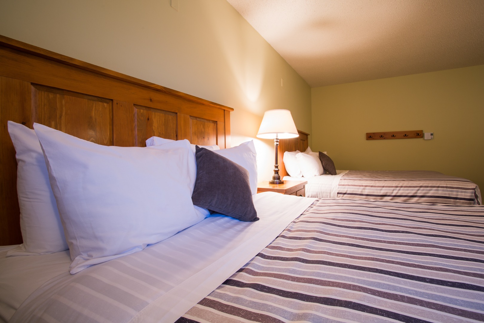 Standard Room (3).jpg